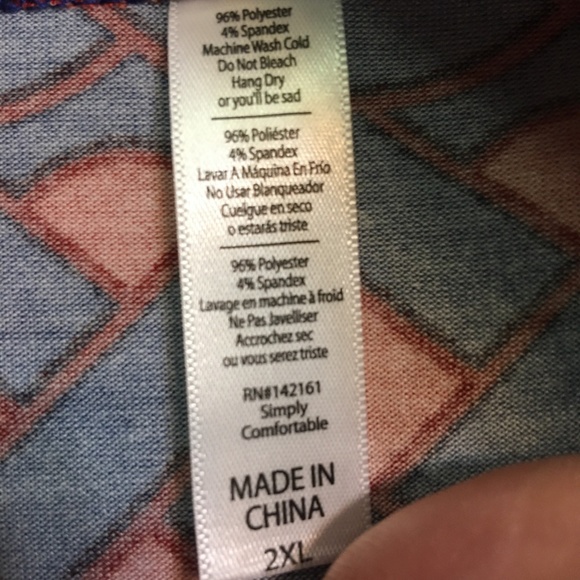 Lularoe 2xl Classic Tee - Picture 5 of 5